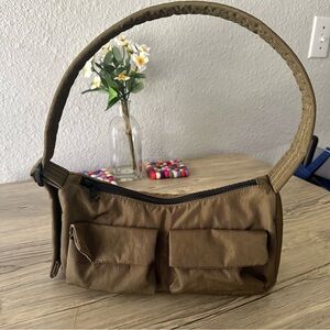 BAGGU Cargo Shoulder Bag in Seaweed